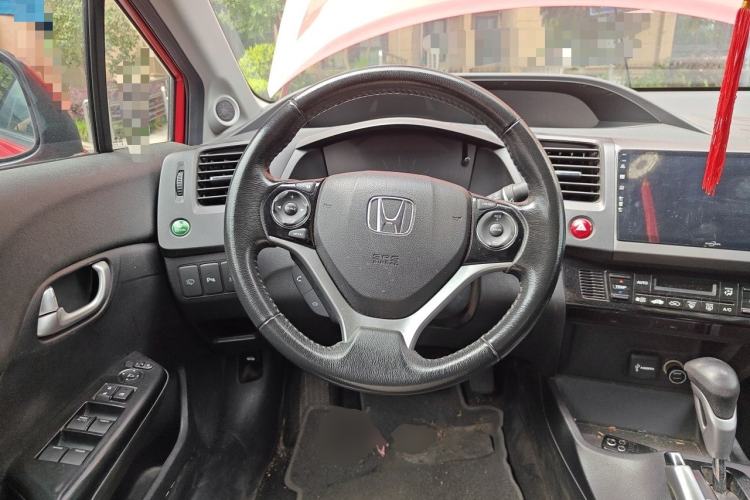 Used Honda Civic 2014 1.8L automatic luxury edition Steering Wheel