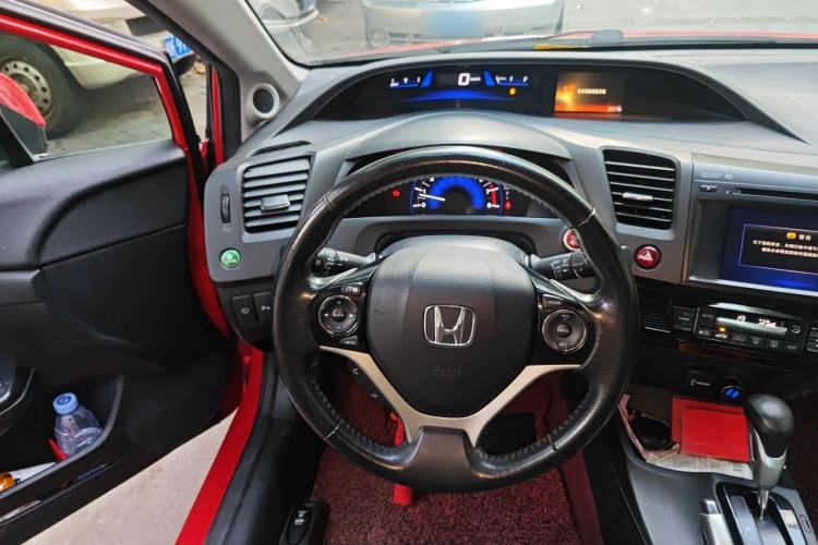 Used Honda Civic 2014 1.8L automatic luxury edition Steering Wheel