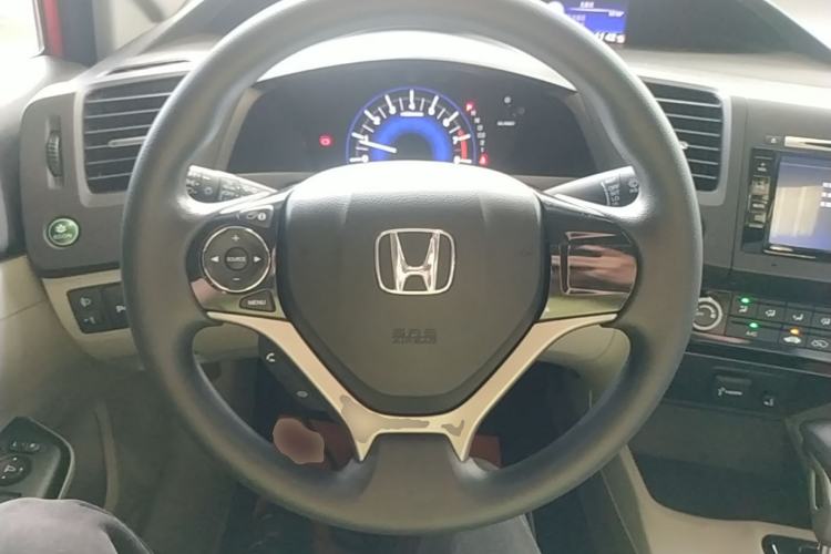 Used Honda Civic 2014 1.8L automatic comfort version Steering Wheel