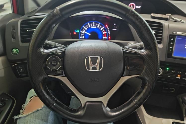 Used Honda Civic 2014 1.8L automatic comfort version Steering Wheel