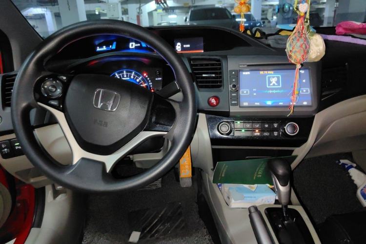 Used Honda Civic 2014 1.8L Automatic Classic Edition Steering Wheel