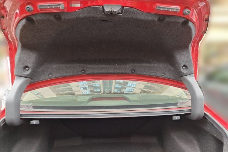 Used Honda Civic 2014 1.8L automatic luxury edition Trunk