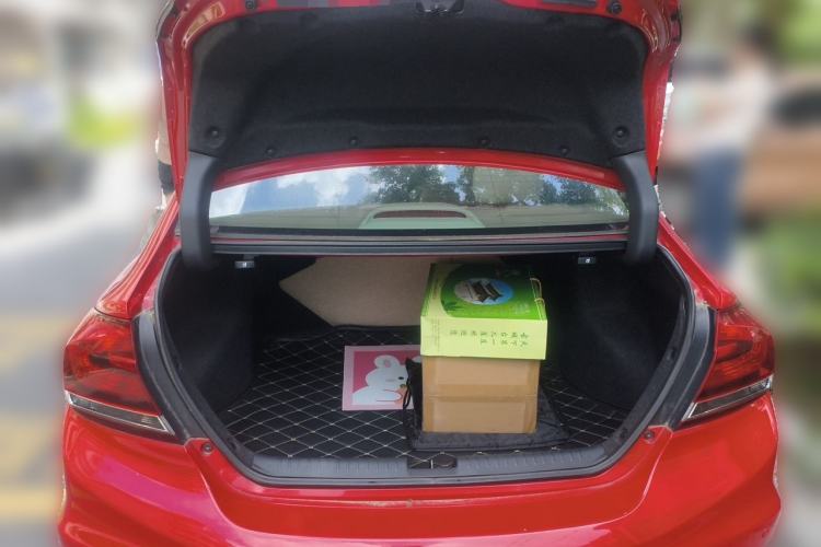 Used Honda Civic 2014 1.8L automatic comfort version Trunk