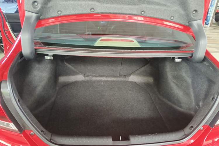 Used Honda Civic 2014 1.8L automatic comfort version Trunk