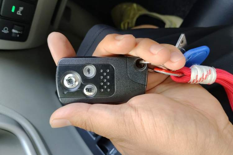 Used Honda Civic 2014 1.8L automatic comfort version Vehicle Key