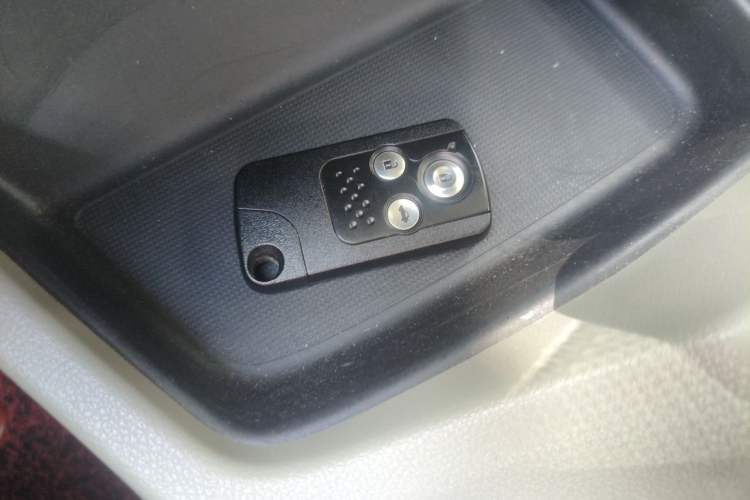 Used Honda Civic 2014 1.8L automatic comfort version Vehicle Key