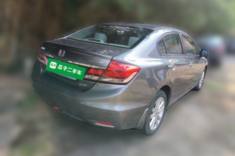 Used Honda Civic 2014 1.8L automatic comfort version Rear Right 45 Deg