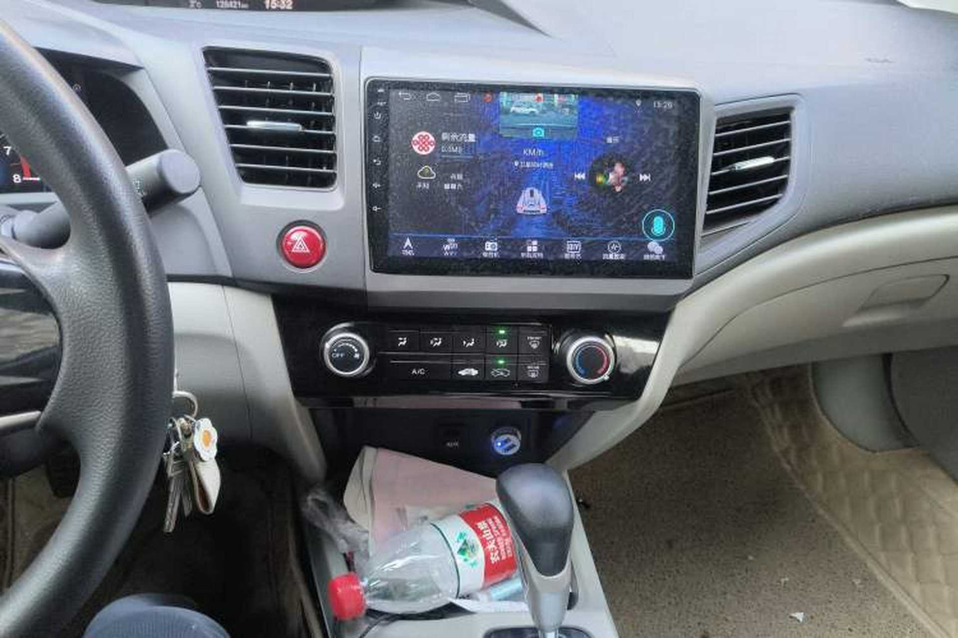 Used Honda Civic 2014 1.8L Automatic Classic Edition Audio And AC Panel