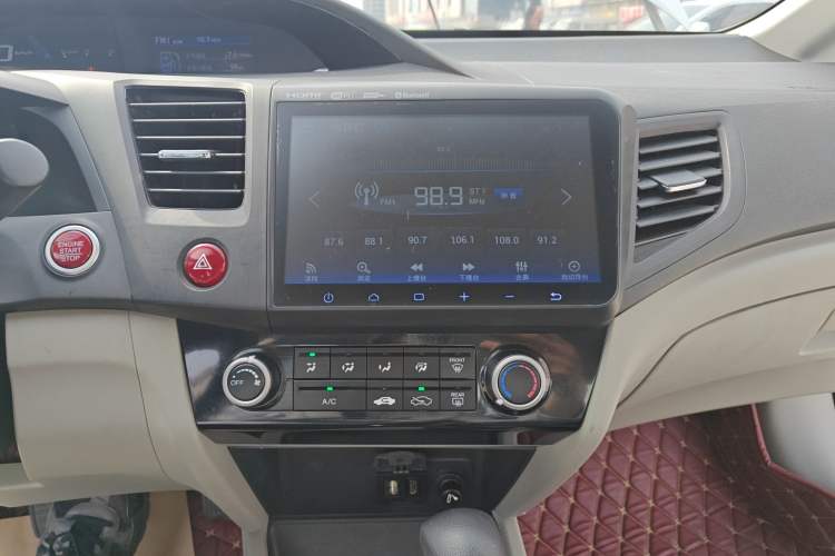 Used Honda Civic 2014 1.8L automatic comfort version Audio And AC Panel