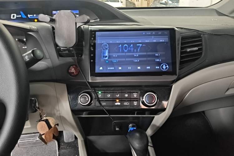 Used Honda Civic 2014 1.8L Automatic Classic Edition Audio And AC Panel