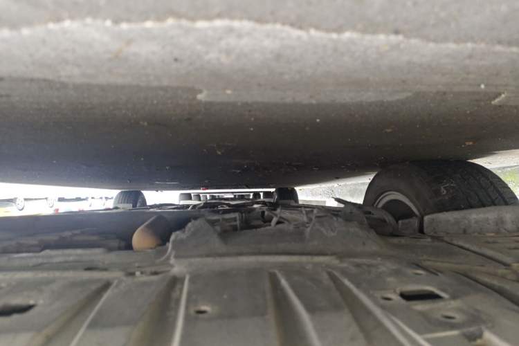 Used Honda Civic 2014 1.8L automatic comfort version Chassis Front
