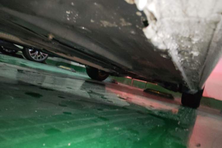 Used Honda Civic 2014 1.8L automatic comfort version Chassis Front Left