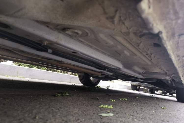 Used Honda Civic 2014 1.8L manual Comfort version Chassis Front Left