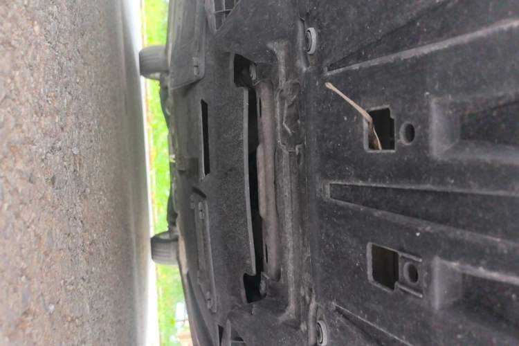 Used Honda Civic 2014 1.8L Manual Classic Edition Chassis Front