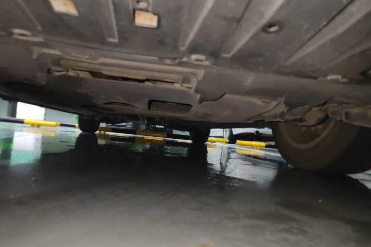Used Honda Civic 2014 1.8L automatic comfort version Chassis Front