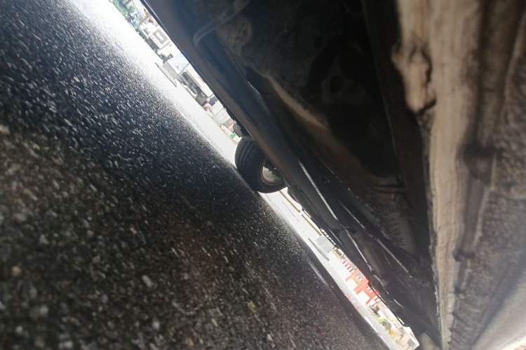 Used Honda Civic 2014 1.8L automatic comfort version Chassis Rear Right