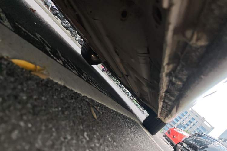 Used Honda Civic 2014 1.8L automatic comfort version Chassis Rear Right