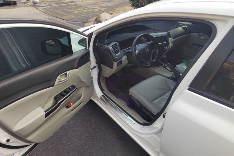 Used Honda Civic 2014 1.8L automatic comfort version Driver Seat