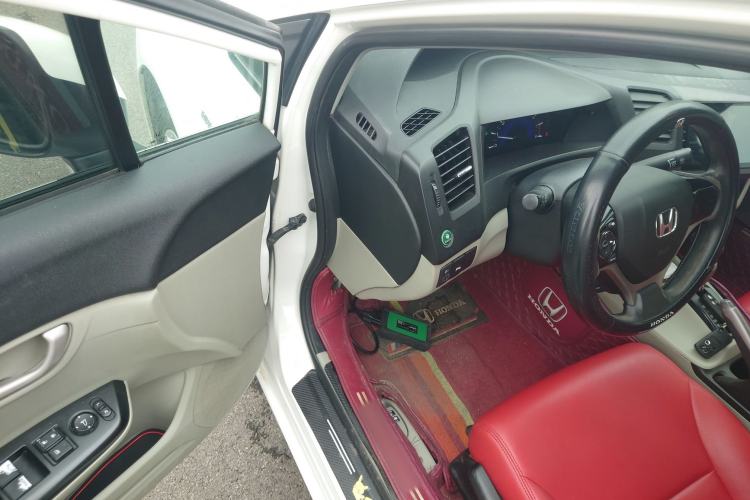 Used Honda Civic 2014 1.8L automatic comfort version Driver Seat