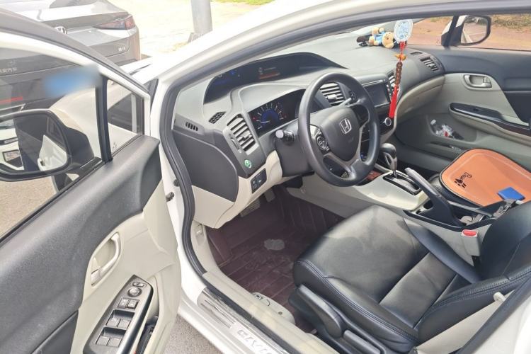 Used Honda Civic 2014 1.8L automatic comfort version Driver Seat