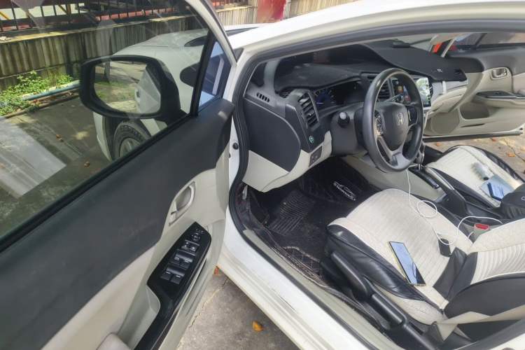 Used Honda Civic 2014 1.8L automatic comfort version Driver Seat