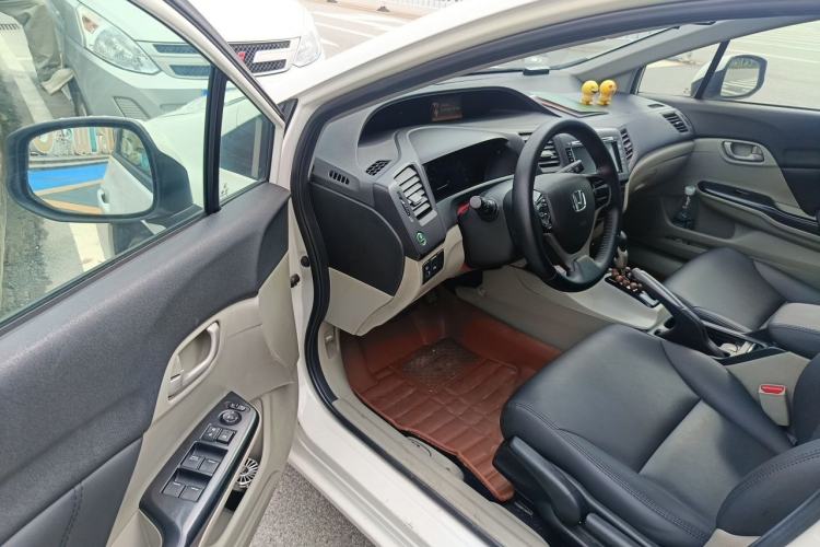 Used Honda Civic 2014 1.8L automatic comfort version Driver Seat