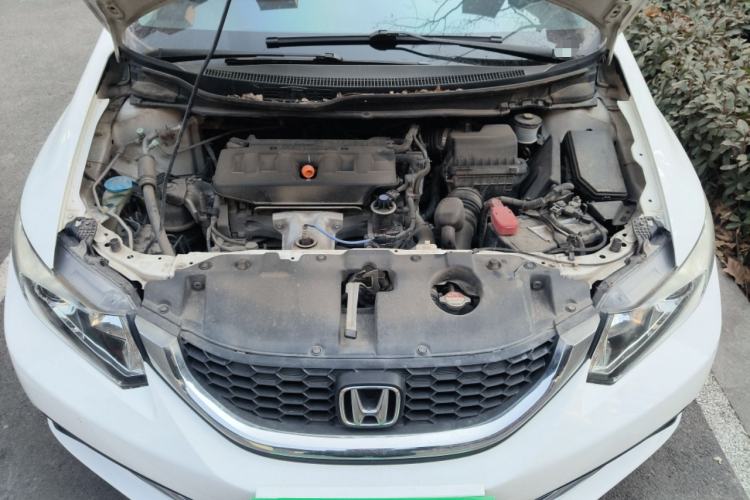 Used Honda Civic 2014 1.8L Automatic Classic Edition Engine Bay