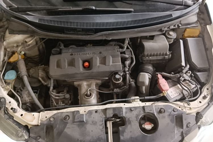 Used Honda Civic 2014 1.8L Automatic Classic Edition Engine Bay