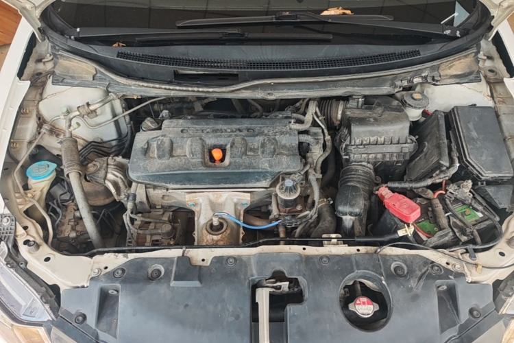 Used Honda Civic 2014 1.8L Automatic Classic Edition Engine Bay