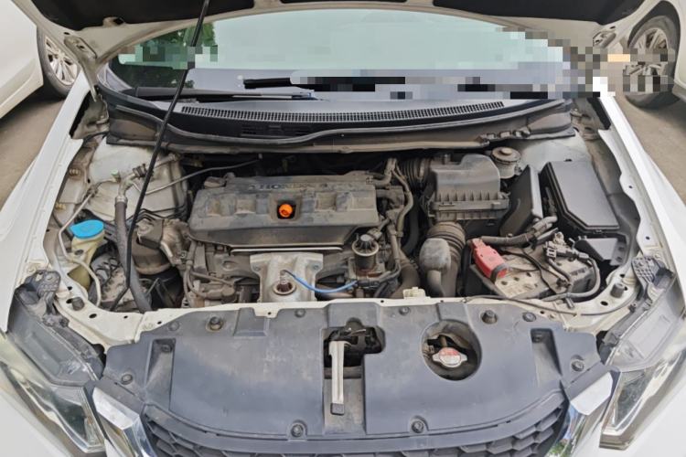 Used Honda Civic 2014 1.8L Automatic Classic Edition Engine Bay