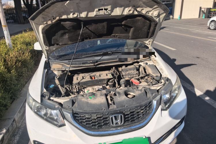 Used Honda Civic 2014 1.8L manual Comfort version Engine Bay