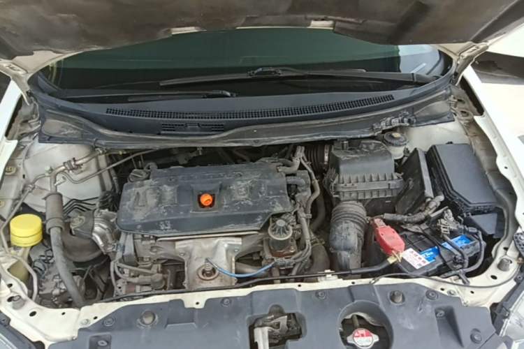 Used Honda Civic 2014 1.8L Automatic Classic Edition Engine Bay