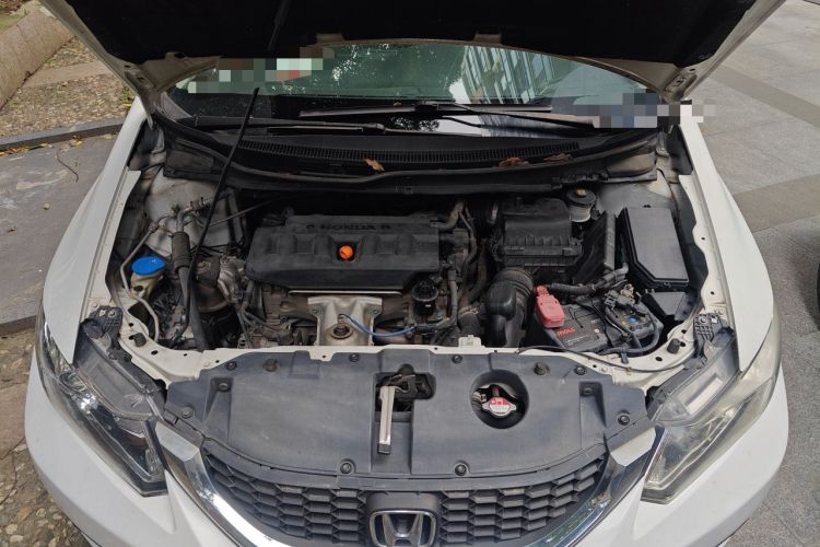 Used Honda Civic 2014 1.8L Automatic Classic Edition Engine Bay