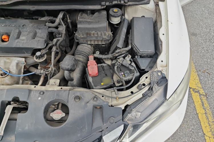 Used Honda Civic 2014 1.8L Automatic Classic Edition Engine Bay Left