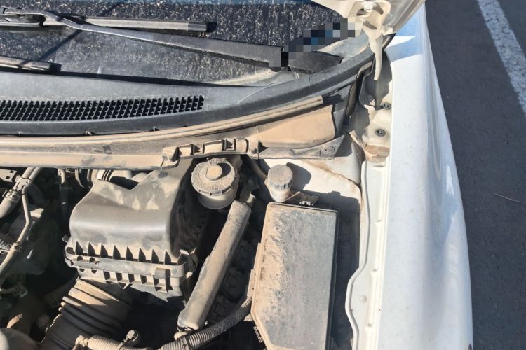 Used Honda Civic 2014 1.8L manual Comfort version Engine Bay Left