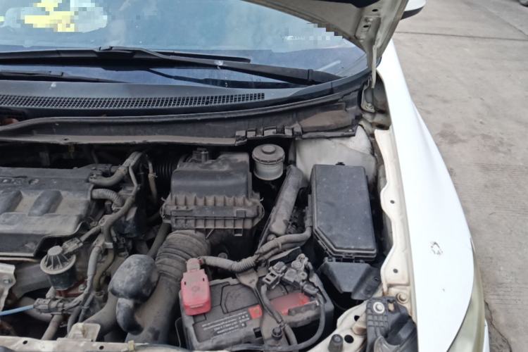 Used Honda Civic 2014 1.8L automatic comfort version Engine Bay Left