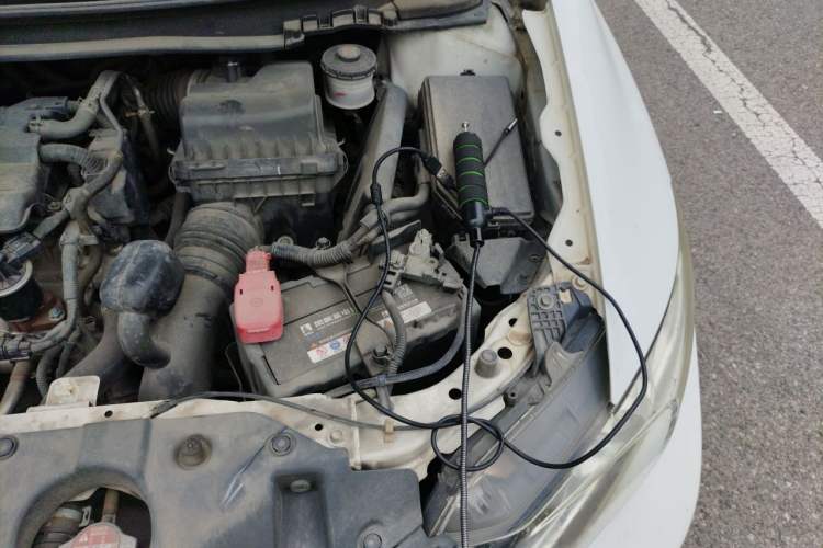 Used Honda Civic 2014 1.8L automatic luxury edition Engine Bay Left