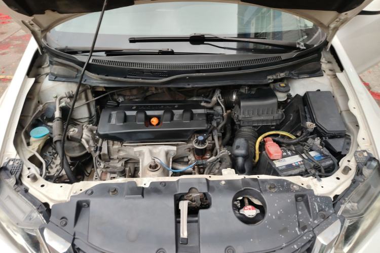 Used Honda Civic 2014 1.8L Automatic Classic Edition Engine Bay