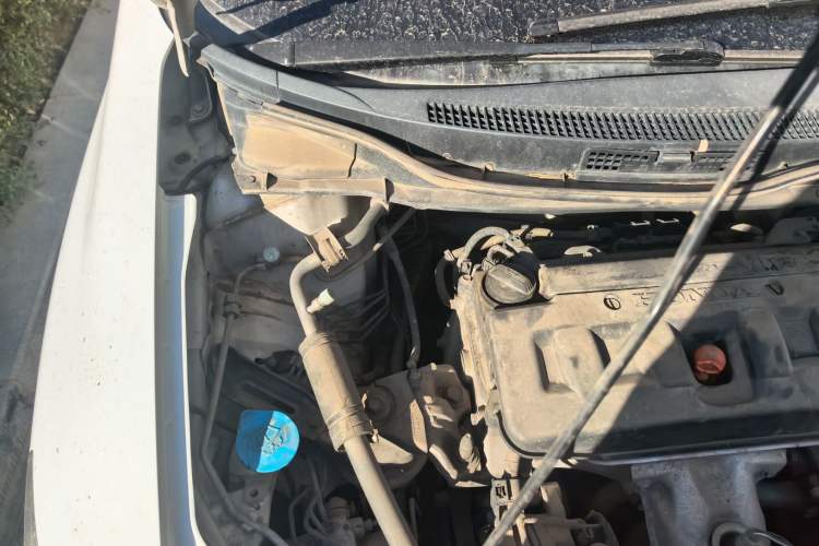 Used Honda Civic 2014 1.8L manual Comfort version Engine Bay Right