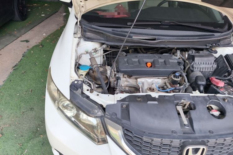Used Honda Civic 2014 1.8L Automatic Classic Edition Engine Bay Right