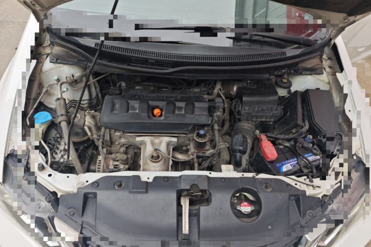 Used Honda Civic 2014 1.8L automatic comfort version Engine Bay