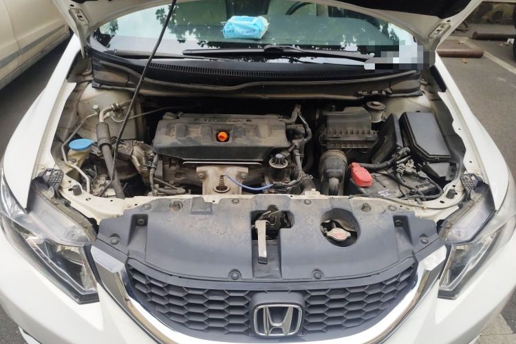 Used Honda Civic 2014 1.8L Automatic Classic Edition Engine Bay