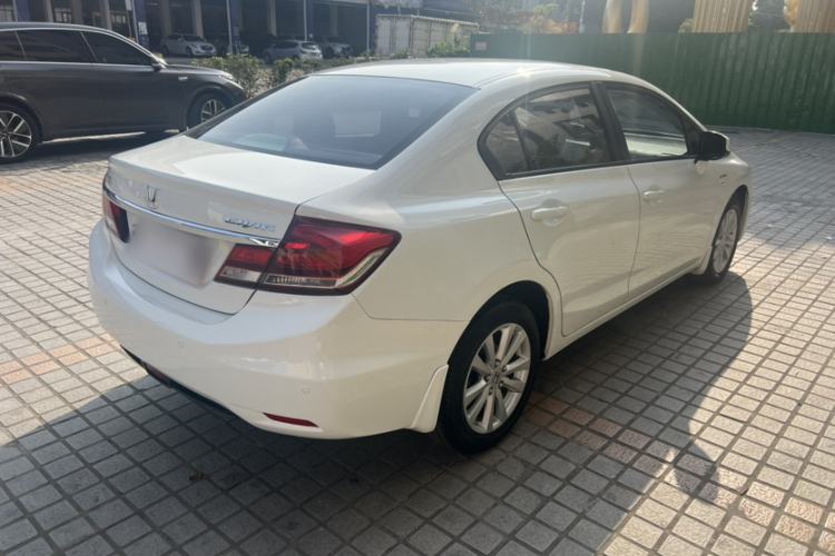 Used Honda Civic 2014 1.8L Automatic Classic Edition Exterior 4