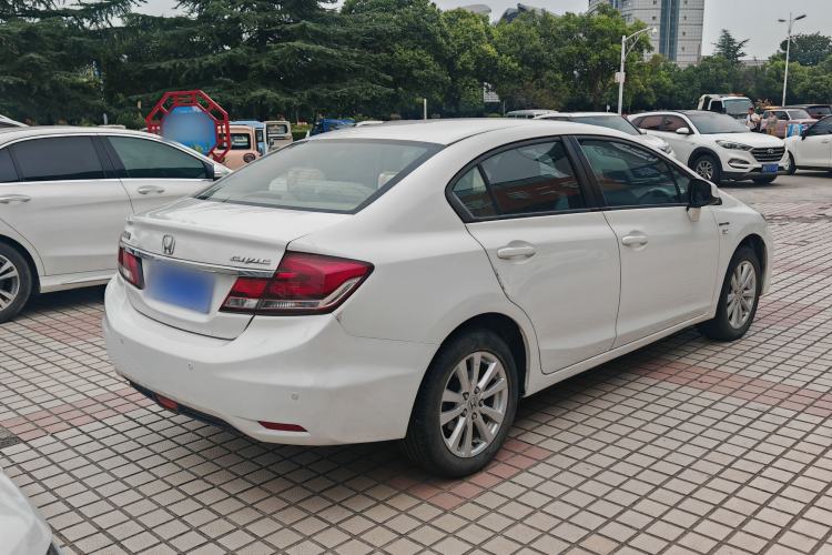 Used Honda Civic 2014 1.8L Manual Classic Edition Exterior 5