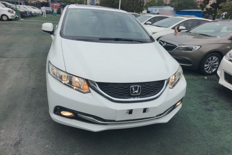 Used Honda Civic 2014 1.8L automatic comfort version Front