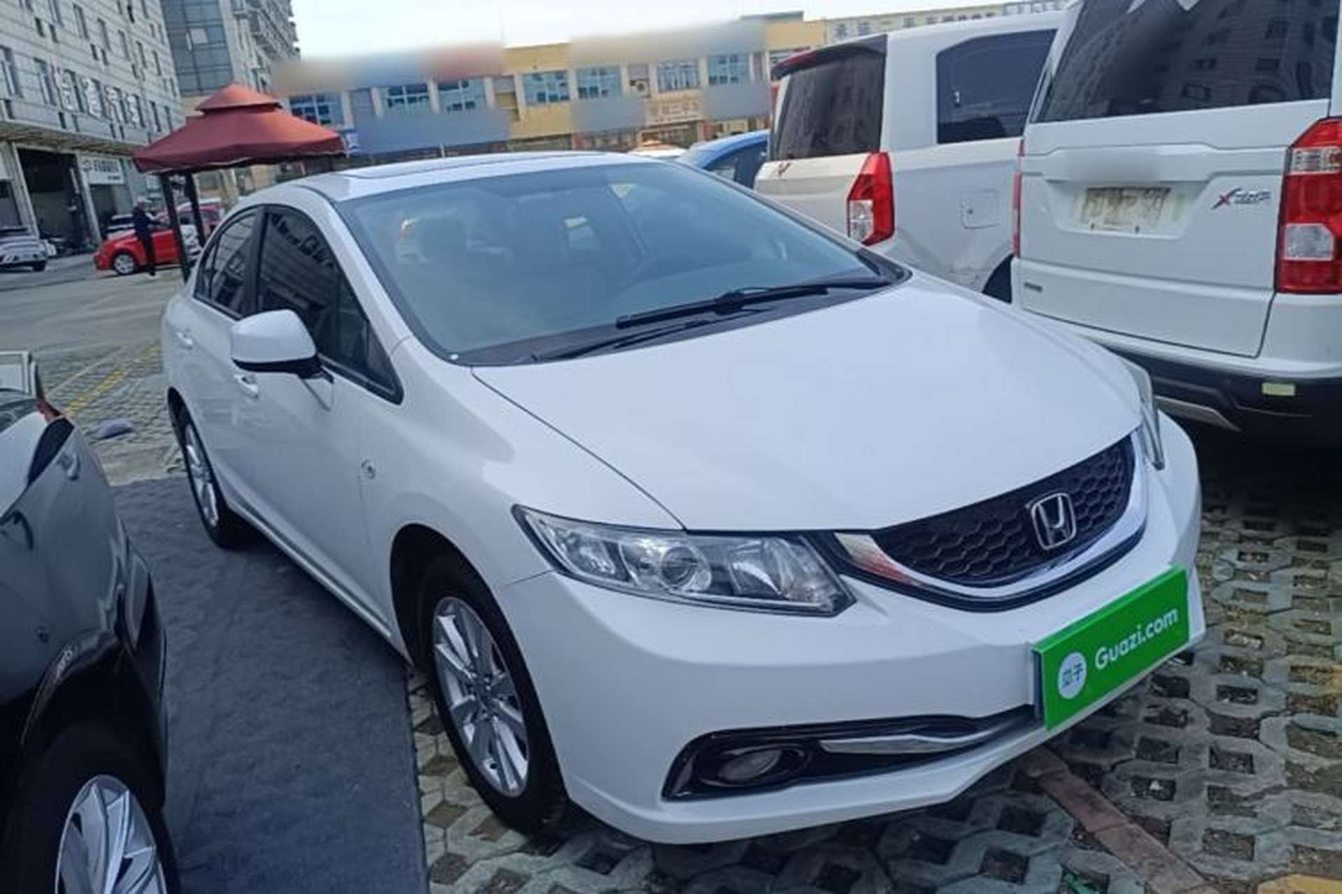 Used Honda Civic 2014 1.8L automatic comfort version Front Right 45 Deg