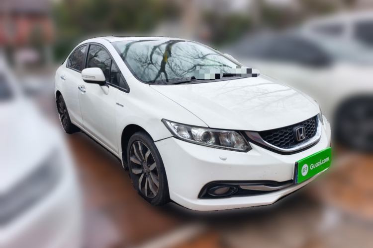 Used Honda Civic 2014 1.8L automatic luxury edition Front Right 45 Deg