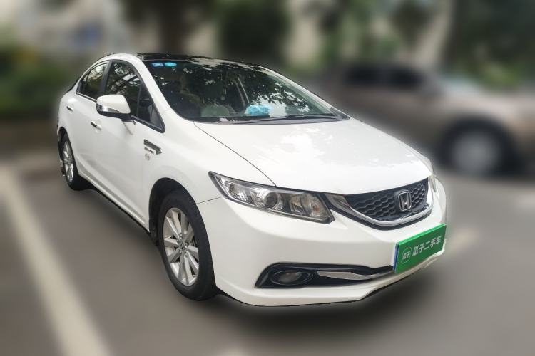 Used Honda Civic 2014 1.8L Automatic Classic Edition Front Right 45 Deg