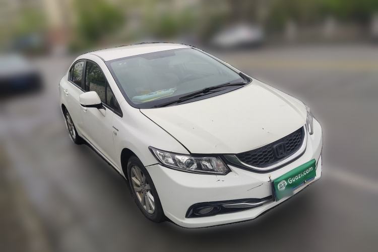 Used Honda Civic 2014 1.8L Automatic Classic Edition Front Right 45 Deg