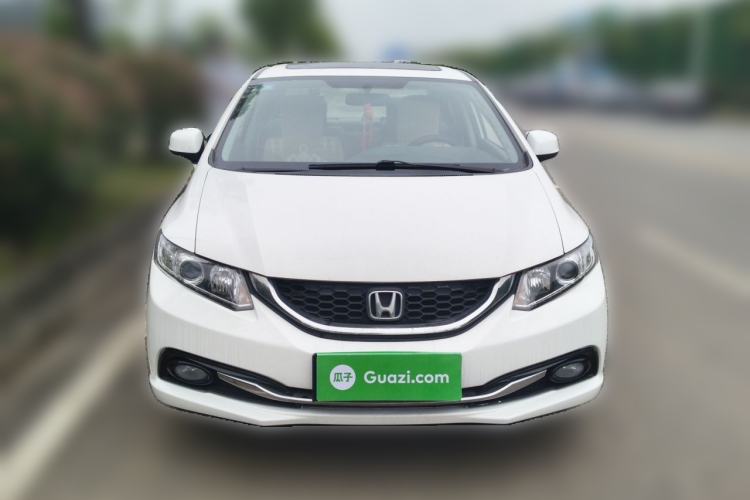 Used Honda Civic 2014 1.8L automatic comfort version Front